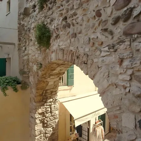 La Grotta * 巴多利诺