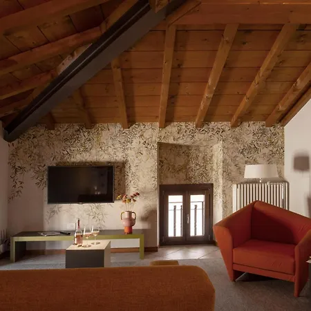 La Grotta Appartement
